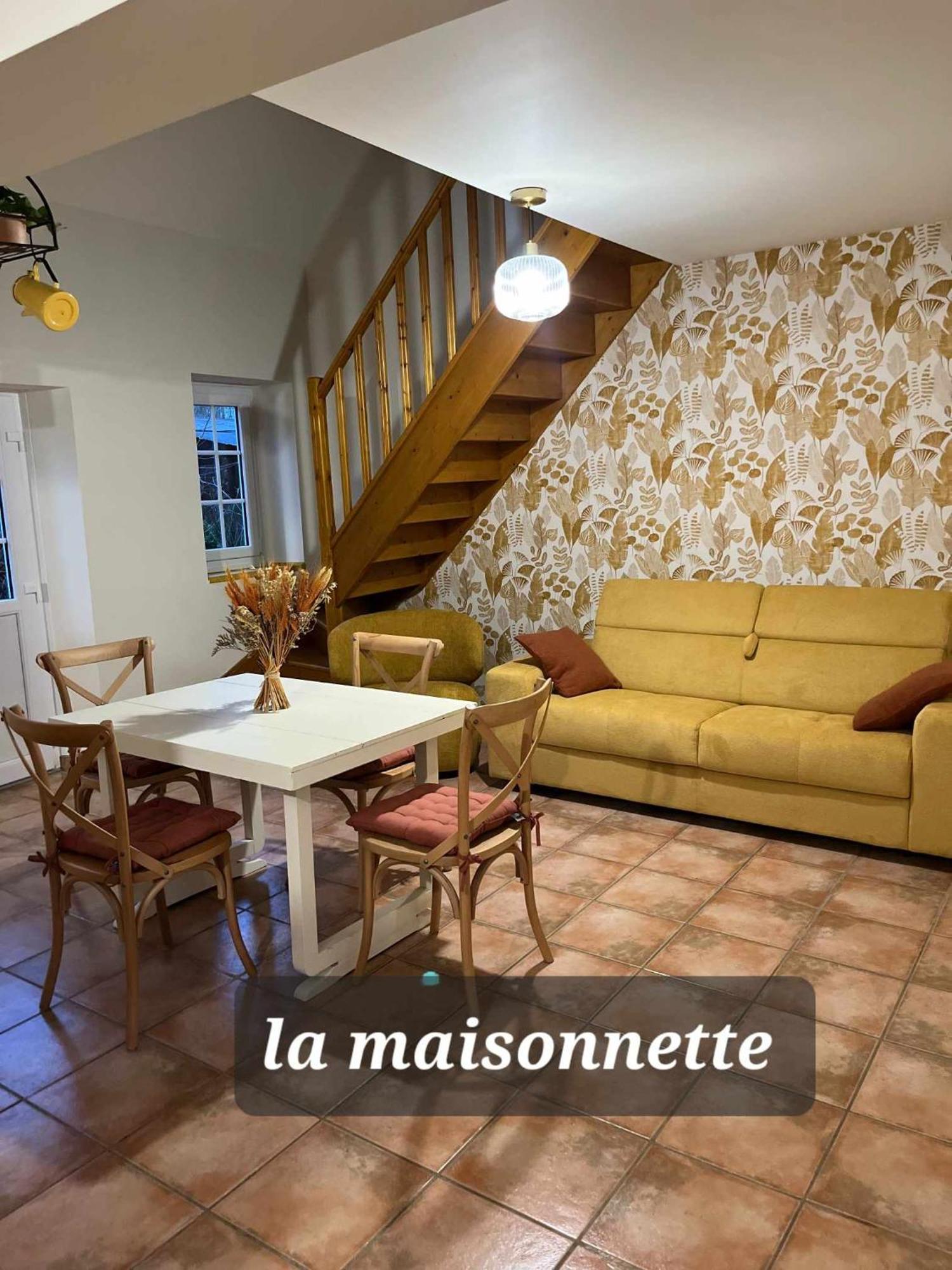 Blicourt Les Gites De L'Herperie מראה חיצוני תמונה
